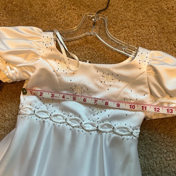 NWT Eden Bridal Flower Girl Dress Satin White Size 4 - Picture 9 of 12